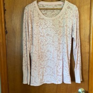 Pink lace look size 3 maurices long sleeve t-shirt